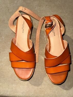 Ankle-Strap wedge sandal